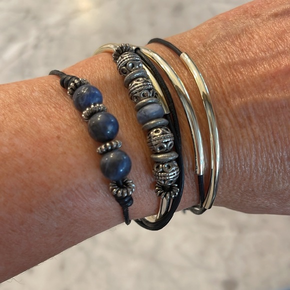 Lizzy James Jewelry - Lizzy James necklace and bracelet beaded and silver wrap